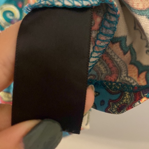 Rhapsody fun print tank top size large - Picture 4 of 5